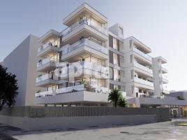 Pis, 114.70 m², حافلة قرب والقطار