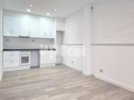 Flat, 85.00 m², near bus and train