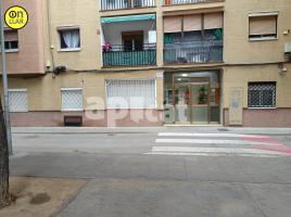 Piso, 95.00 m², cerca de bus y tren