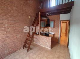 Duplex, 91.00 m², near bus and train, CENTRE