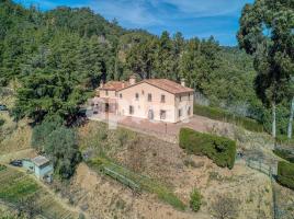 Casa (casa rural), 537.00 m², prop de bus i tren