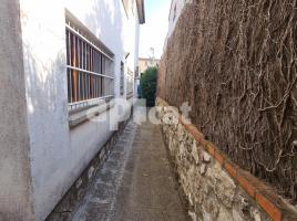 Houses (villa / tower), 237.00 m², Calle campins, 76