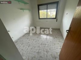 Piso, 106.00 m², cerca de bus y tren