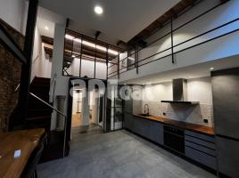 Estudio, 152.00 m², cerca de bus y tren