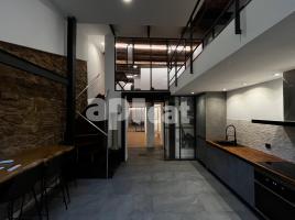 Study, 152.00 m², close to bus and metro