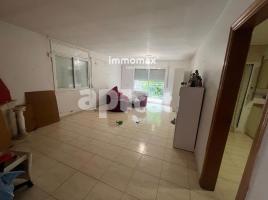  (unifamiliar aïllada), 265 m², fast neu, Zona