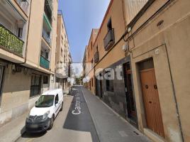 Piso, 85.00 m², cerca de bus y tren