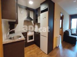 Pis, 72.00 m², حافلة قرب والقطار, Calle de Sant Quinti, 3