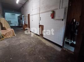 Lloguer local comercial, 144.00 m²