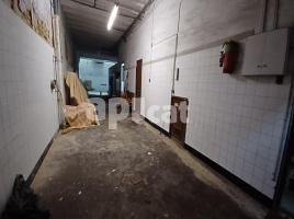 Lloguer local comercial, 144.00 m²