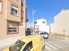 Piso, 96.00 m², cerca de bus y tren, seminuevo