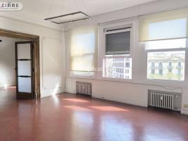 For rent office, 220.00 m²