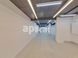 Local comercial, 320.00 m², Avenida d'en Piera, 57