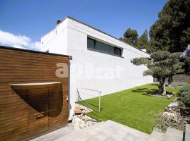  (unifamiliar aïllada), 313.00 m², حافلة قرب والقطار, جديد تقريبا