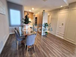 Àtic, 102.00 m², près de bus et de métro, presque neuf, Parc de Monterols