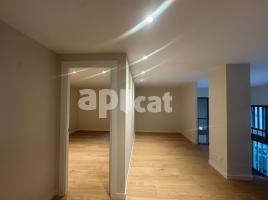 Flat, 85.00 m², near bus and train, almost new