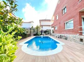 Casa (unifamiliar aïllada), 276 m², Zona
