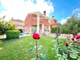 Casa (unifamiliar aïllada), 276 m², Zona