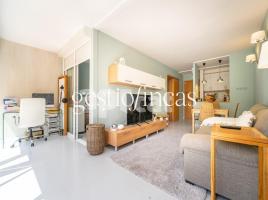 Pis, 52.00 m², in der Nähe von Bus und Bahn