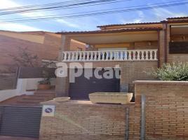 Casa (unifamiliar adossada), 253.00 m², prop de bus i tren, seminou, Segur de Calafell