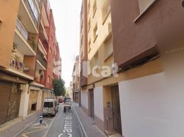Pis, 108.00 m², حافلة قرب والقطار