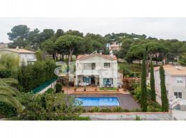 Houses (detached house), 481 m²