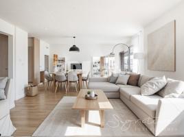 Apartamento, 80 m², Calle Monturiol