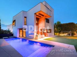 Casa (unifamiliar aislada), 800 m², seminuevo, Calle Bernat Desclot