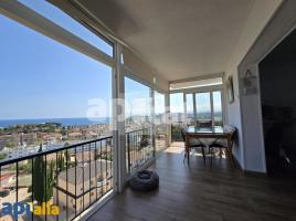 Pis, 96 m², حافلة قرب والقطار