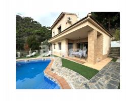  (unifamiliar aïllada), 160 m²