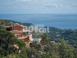  (unifamiliar aïllada), 931 m², جديد تقريبا