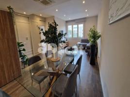 Квартиры, 102.00 m², pядом автобусный и железнодорожный, почти новый, Calle de Sant Elies