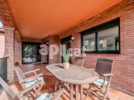 Casa (chalet / torre), 245245.00 m², seminuevo, Calle del Pi