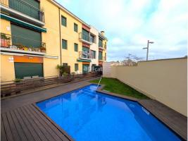 Pis, 72.00 m²