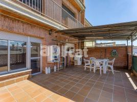 Houses (detached house), 290.00 m², near bus and train