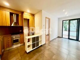 Piso, 90 m², seminuevo, Zona