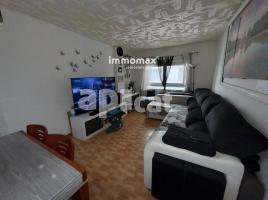 Piso, 70 m², Zona