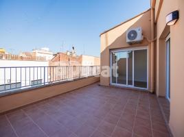 Àtic, 100.00 m², in der Nähe von Bus und Bahn