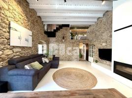  (casa rural), 211.00 m², fast neu, Plaza Pintor J. Sibecas, 8