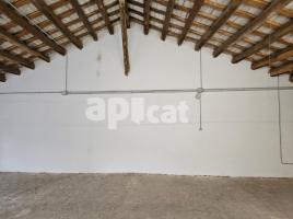  (), 496.00 m², près de bus et de train, presque neuf, Calle Nou, 66