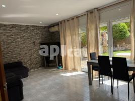  (unifamiliar adossada), 180.00 m²
