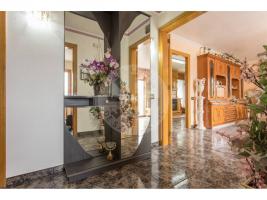 Unifamiliar aislada, 272.00 m²