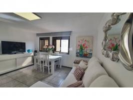 Unifamiliar aislada, 228.00 m², seminuevo