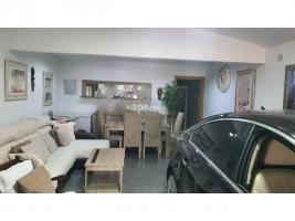 Unifamiliar aislada, 228.00 m², seminuevo
