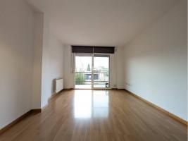 إيجار pis, 69.00 m²