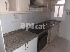 Piso, 58.00 m², cerca de bus y tren