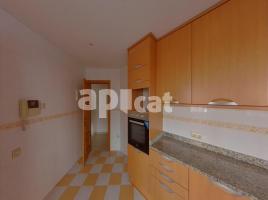 Pis, 161.00 m², حافلة قرب والقطار