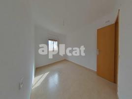 Piso, 67.00 m², cerca de bus y tren