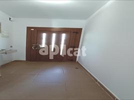  (unifamiliar aïllada), 114.00 m², in der Nähe von Bus und Bahn, fast neu, Gualba