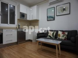 Pis, 53.00 m², prop bus i metro, Les Corts